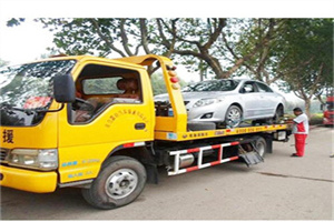 长阳附近24小时汽车拖车服务热线