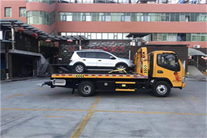 长阳汽车紧急补胎换胎救援