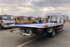 长阳汽车救援补胎