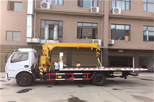 长阳附近汽车轮胎更换